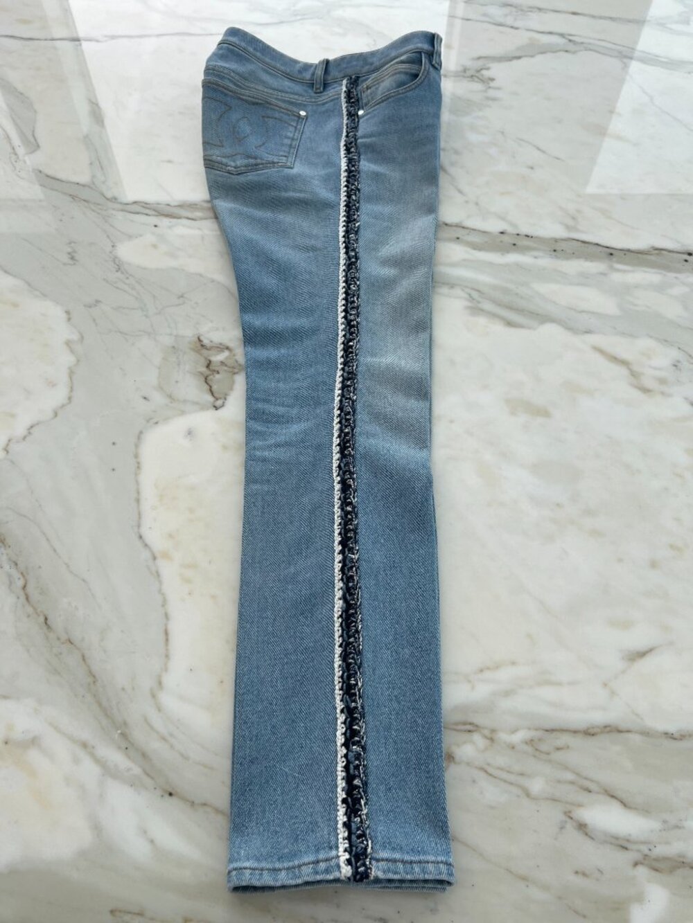 CHANEL 19 CC LIGHT BLUE SIDE STRIPE SLIM JEANS SIZE FR 36 / US 4